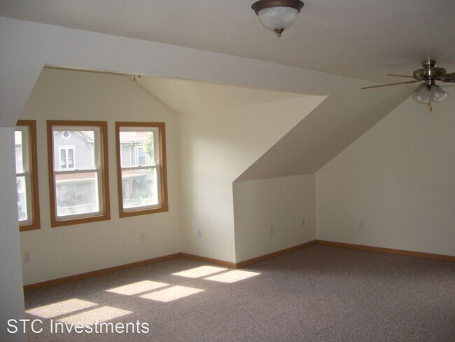 Foto del edificio - 1 br, 1 bath House - 325 S. Lafayette #2