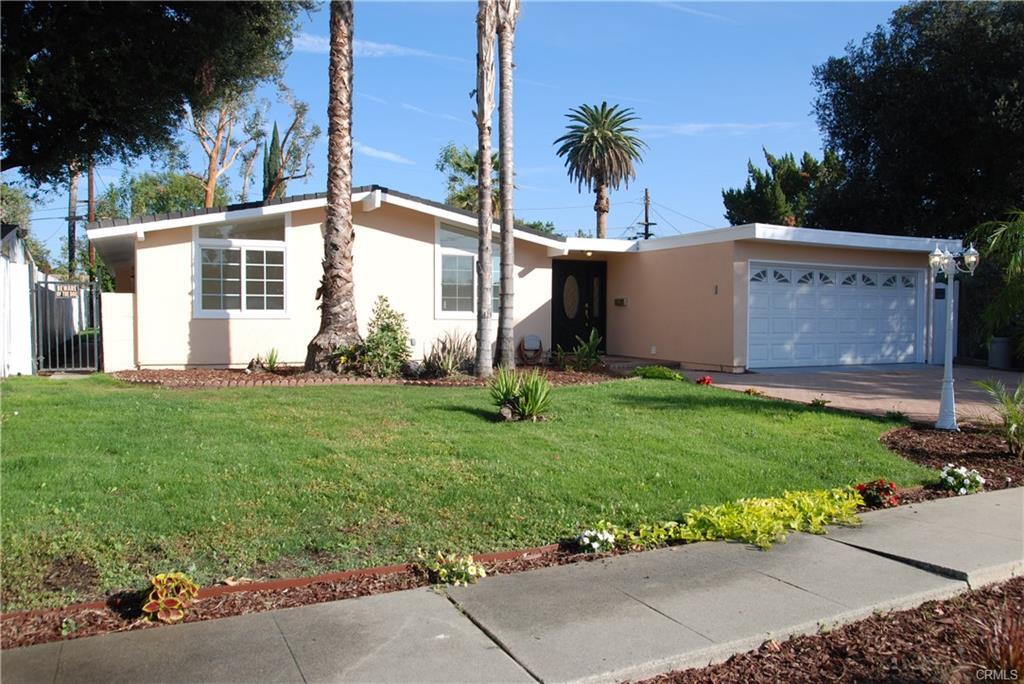 Foto principal - 6744 Cozycroft Ave