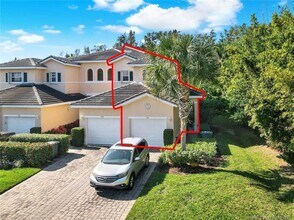 Building Photo - 301 S Compass Dr