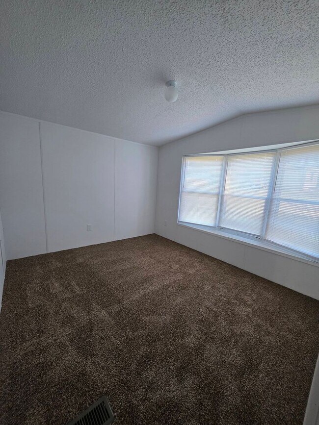 Foto del edificio - Ready to Move in
