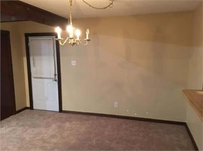 Building Photo - Charming 3-Bedroom Home in Cordova-Comfort...