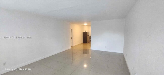 Building Photo - 9800 E Bay Harbor Dr