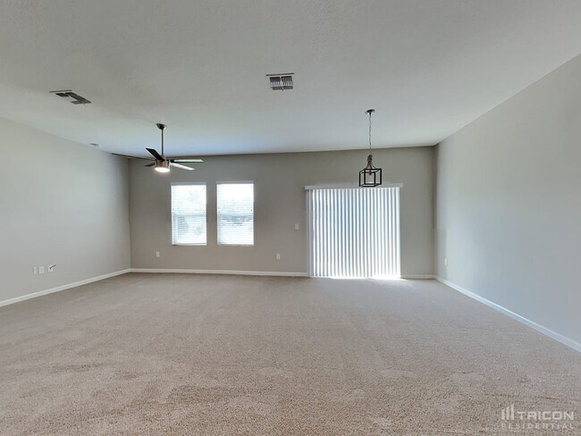 Foto del edificio - 16423 Blooming Cherry Dr