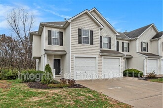 Building Photo - 5941 NW 90th Terrace