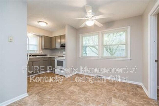 Foto del edificio - 363 Radcliffe Rd