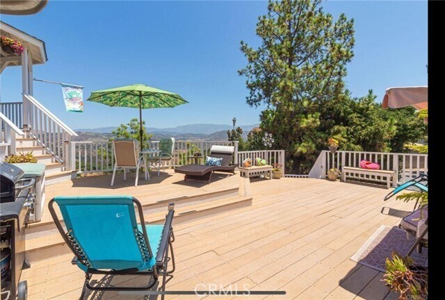 Foto del edificio - 10210 Lilac Ridge Rd