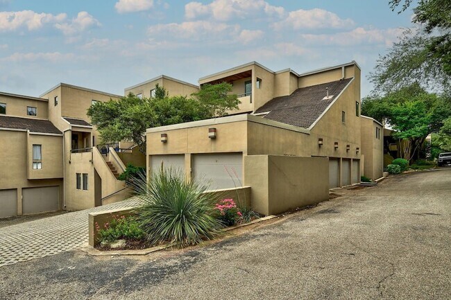 Foto del edificio - 1707 Spyglass Dr