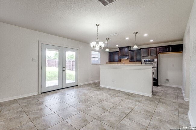Building Photo - Open-Concept 4-Bedroom Home Near Lackland AFB - Realtor Commission: $500