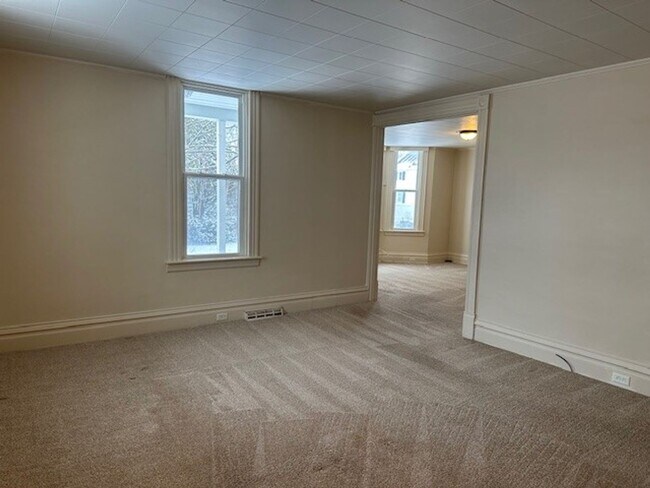 Building Photo - Single Family Central Dauphin School Distr...