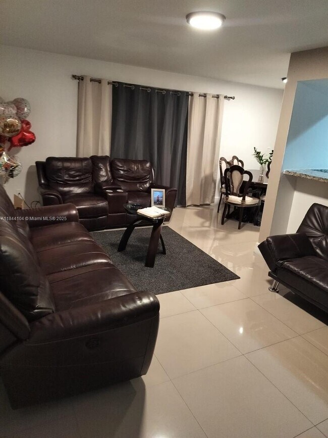 Foto del edificio - 15325 SW 106th Terrace