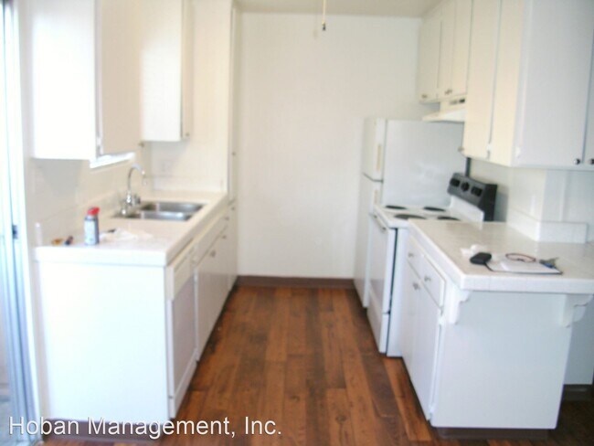 Foto del edificio - 456-458 S Mollison Ave