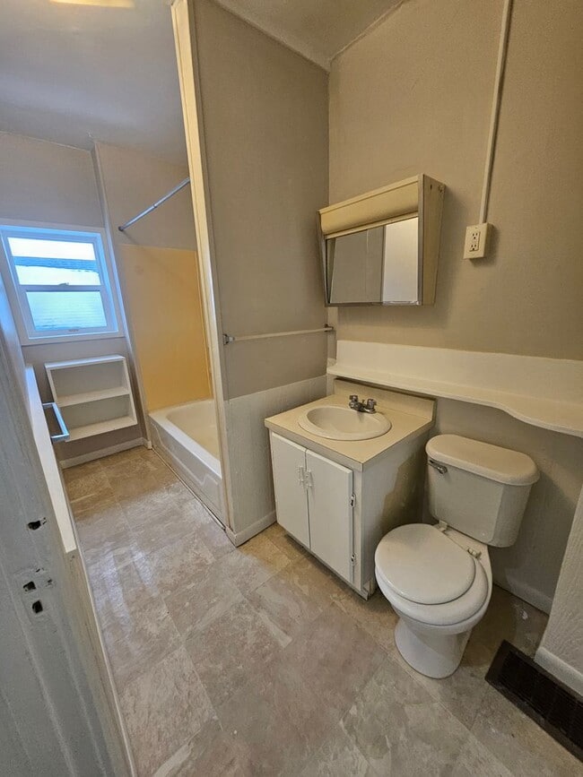 Building Photo - upper two-bedroom unit lower east side