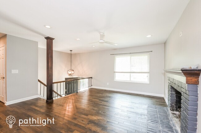 Foto del edificio - 11271 Sherwood Oak Ct, St. Louis, MO, 63146