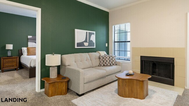 Foto del edificio - 165 Forestbrook Dr