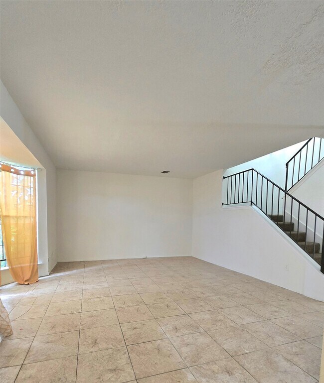 Foto del edificio - 7063 Chasewood Dr