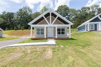 Building Photo - 1025 Smyzer Rd