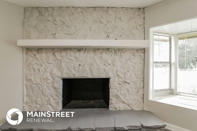 Foto del edificio - 2411 Chase Ave