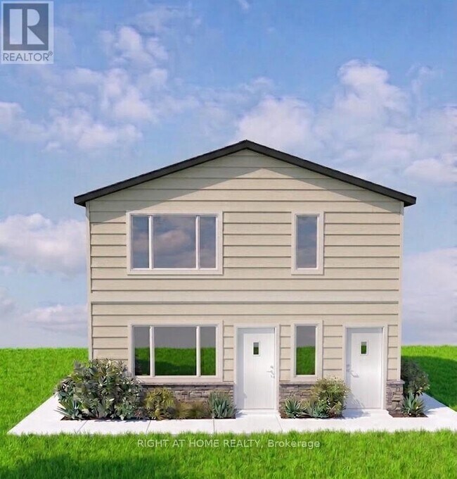 Building Photo - 2 - 578 FIRST STREET