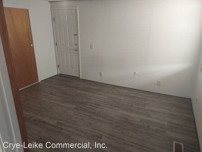 Building Photo - 1 br, 1 bath House - 5703 Central. Duplex F
