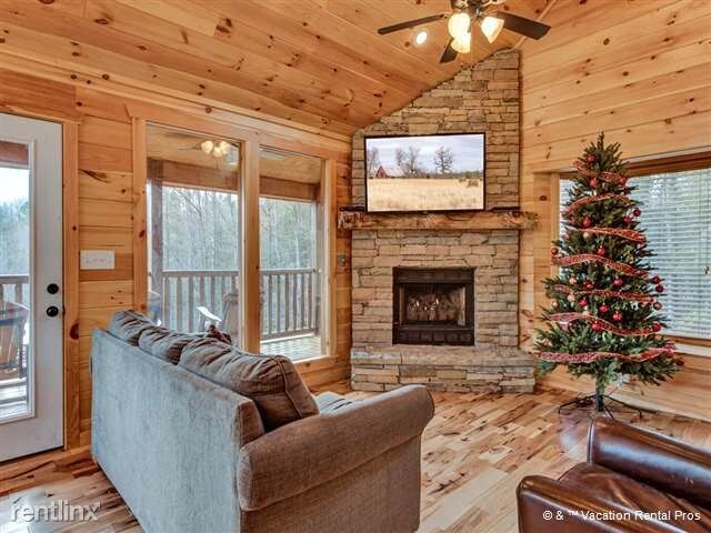 Building Photo - 440 Patterson Ln