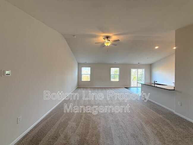Foto del edificio - 249 Caley St
