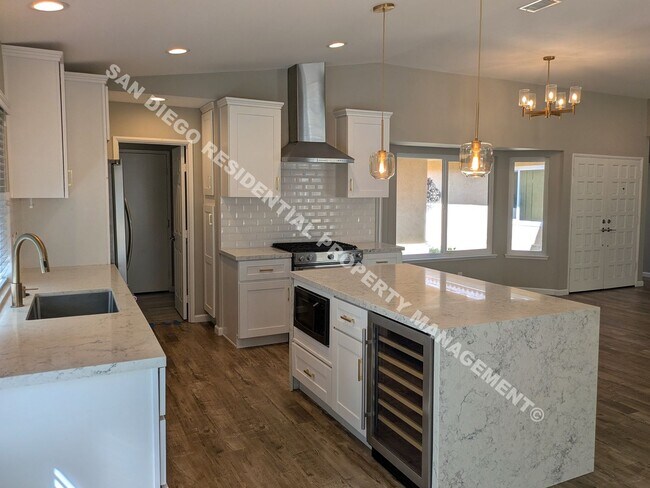 Building Photo - Discover the Best of 55+ Living in Rancho Bernardo