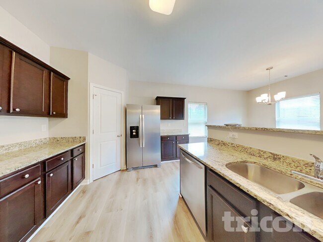 Foto del edificio - 324 Merigold Way