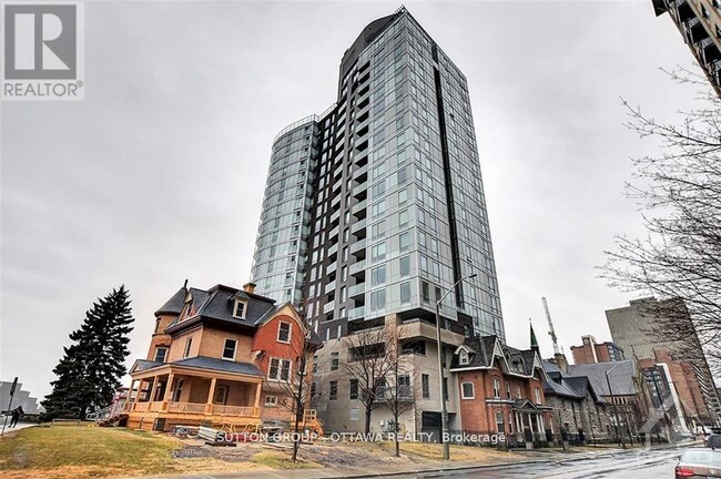 Building Photo - 428 Sparks St.