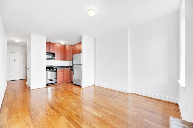 Foto del edificio - 426 W 49th St