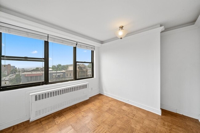 Foto del edificio - 500 Central Ave