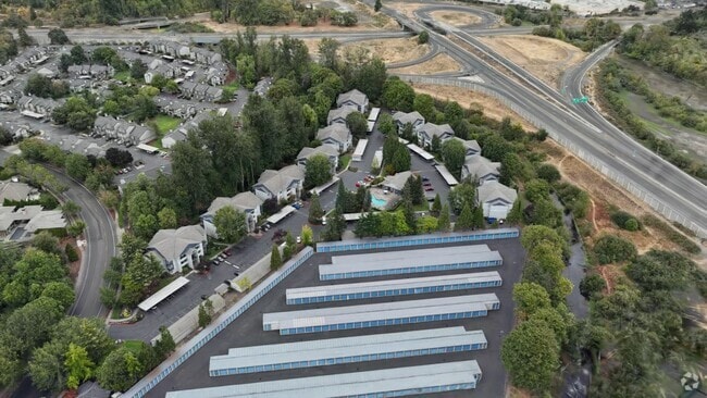  - Valley River Court
