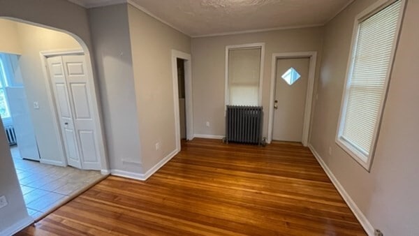 Building Photo - 46 Everdean St