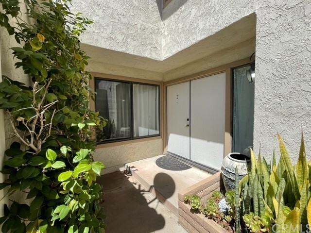 Building Photo - 22809 Chardonnay Dr