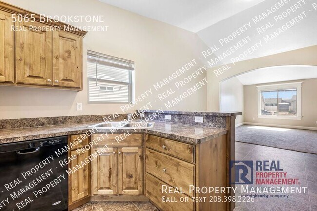 Foto del edificio - 5065 Brookstone-