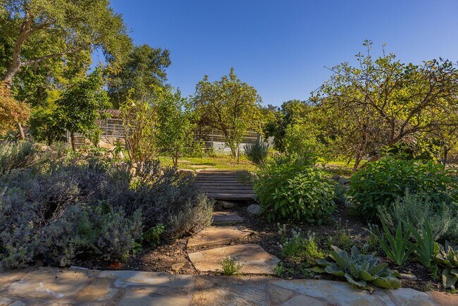 Foto del edificio - East End Hideaway