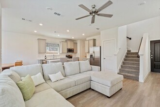 Building Photo - 17114 Pentland Hls Wy