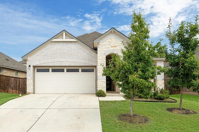 Building Photo - 628 Peace Pipe Way