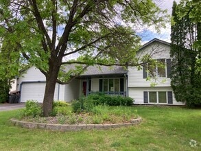 Building Photo - 8551 Flamingo Dr