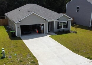 Building Photo - 4003 Calabash Ct