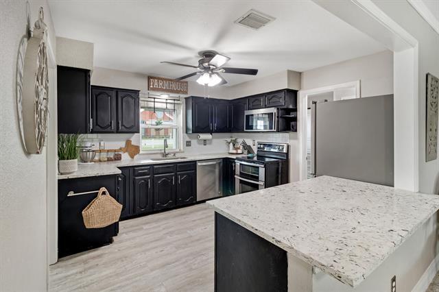 Foto del edificio - 8510 Liberty Grove Rd