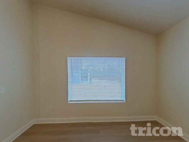 Foto del edificio - 7121 Jerimoth Dr