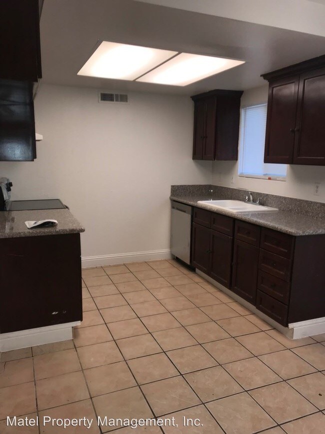 Foto del edificio - 3114-3114 Coffee Rd