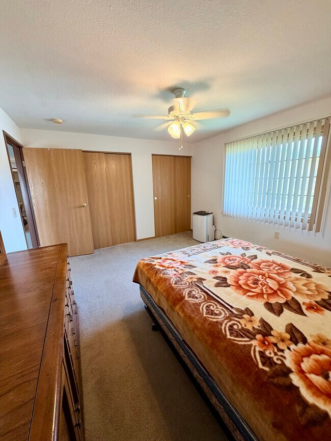 Foto del edificio - 413 Rowley St