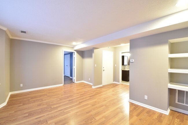 Foto del edificio - 3419 Wyandotte St