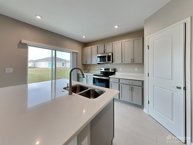 Foto del edificio - 212 Garnet Ave