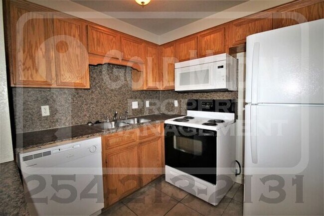 Building Photo - 1103 Lansberry Ct