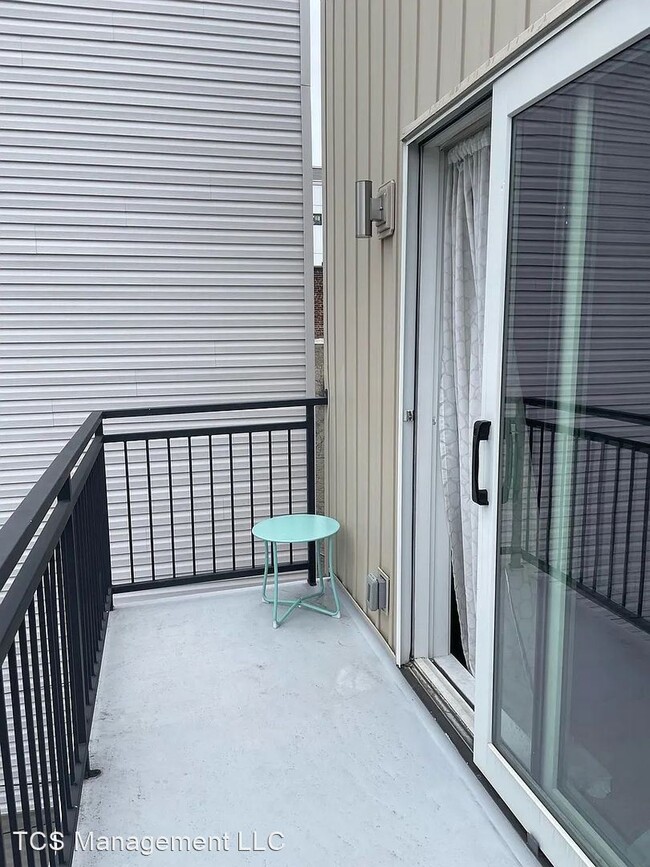 Building Photo - 1 br, 1 bath House - 1730 Girard Ave