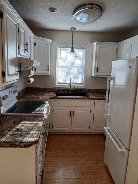 Building Photo - 126 Urbandale Pkwy