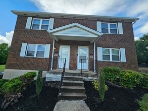 Building Photo - 265 N Ashbrook Cir