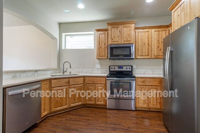 Foto del edificio - 102 NW 76th St